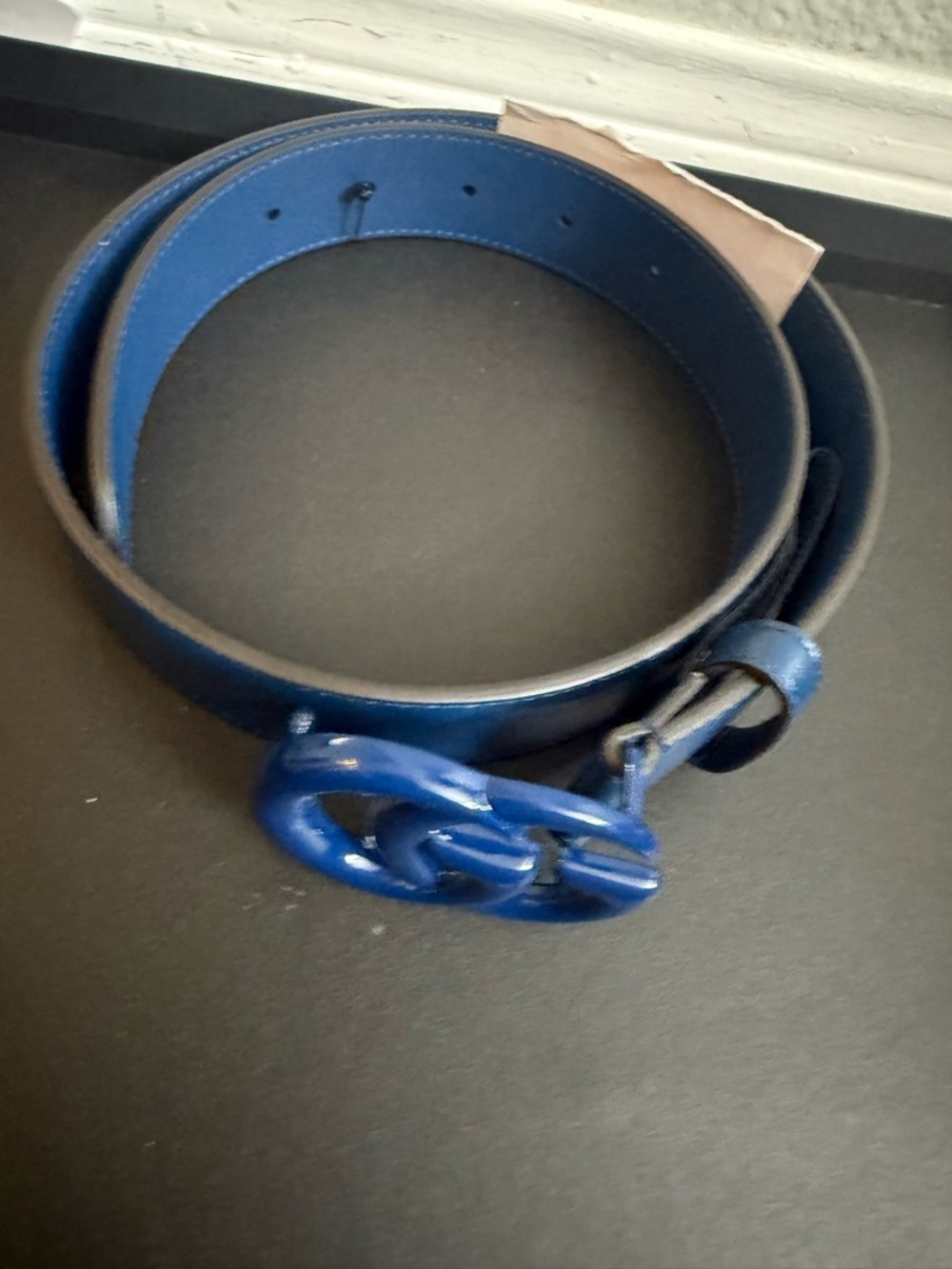 Brand new Gucci Blue Patent Double G Belt size 70 comes with box - Picture 4 of 8